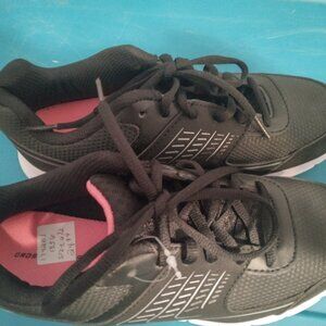 New in box Girls' shoes